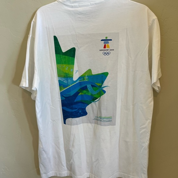 KITH Heritage Vancouver Olympic T-Shirt NWT Size L - Picture 9 of 9